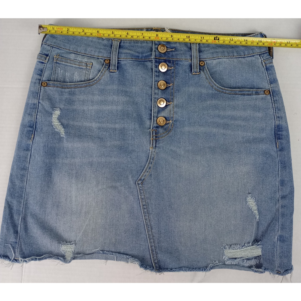 Altar'd State Women's M Light Blue Distressed Denim Mini Skirt 5 Buttons - Picture 4 of 10